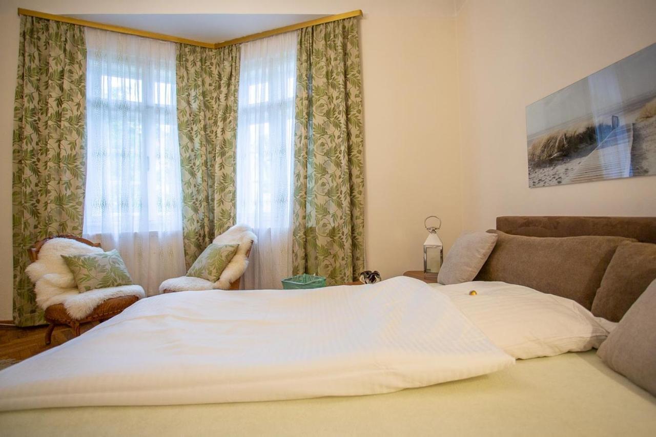 Huebsches Privatzimmer Mit Bad Перхтольдсдорф Экстерьер фото
